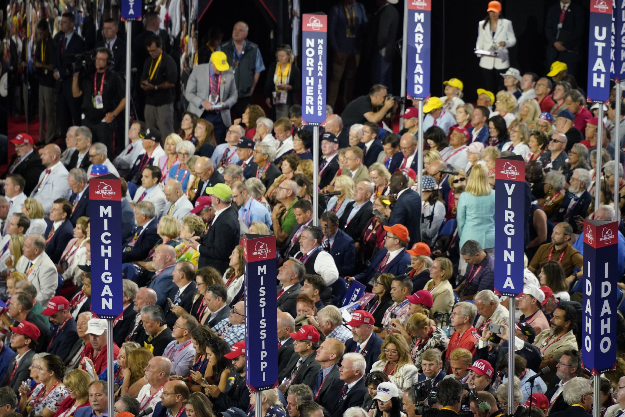 这是7月15日在美国威斯康辛州密尔沃基拍摄的共和党全国代表大会现场.