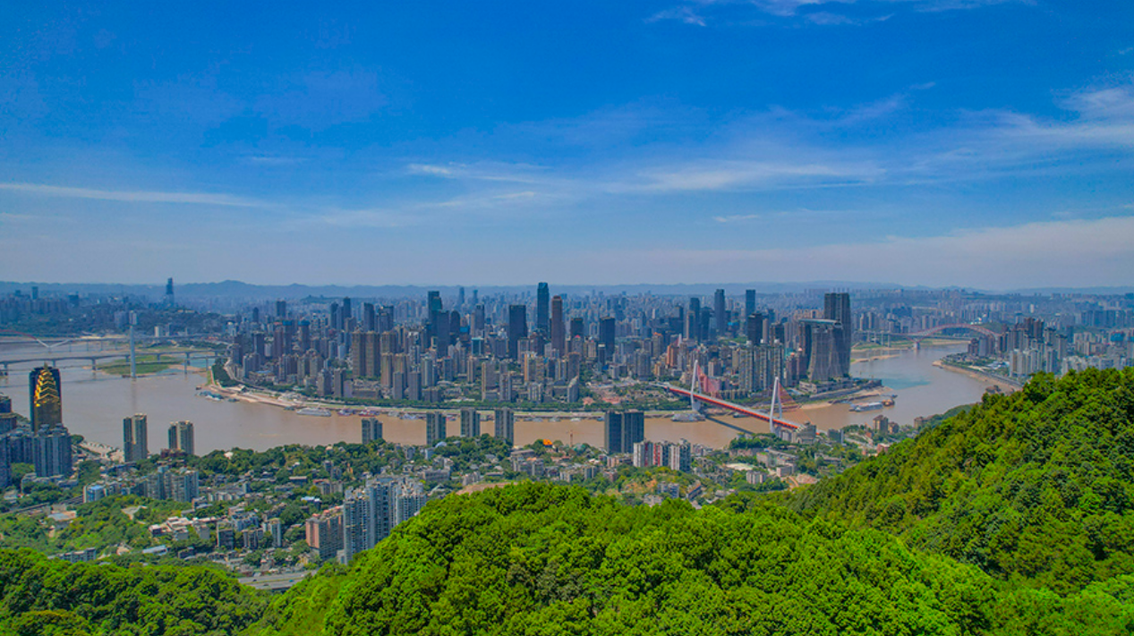 远眺渝中半岛.华龙网首席记者 李文科 摄