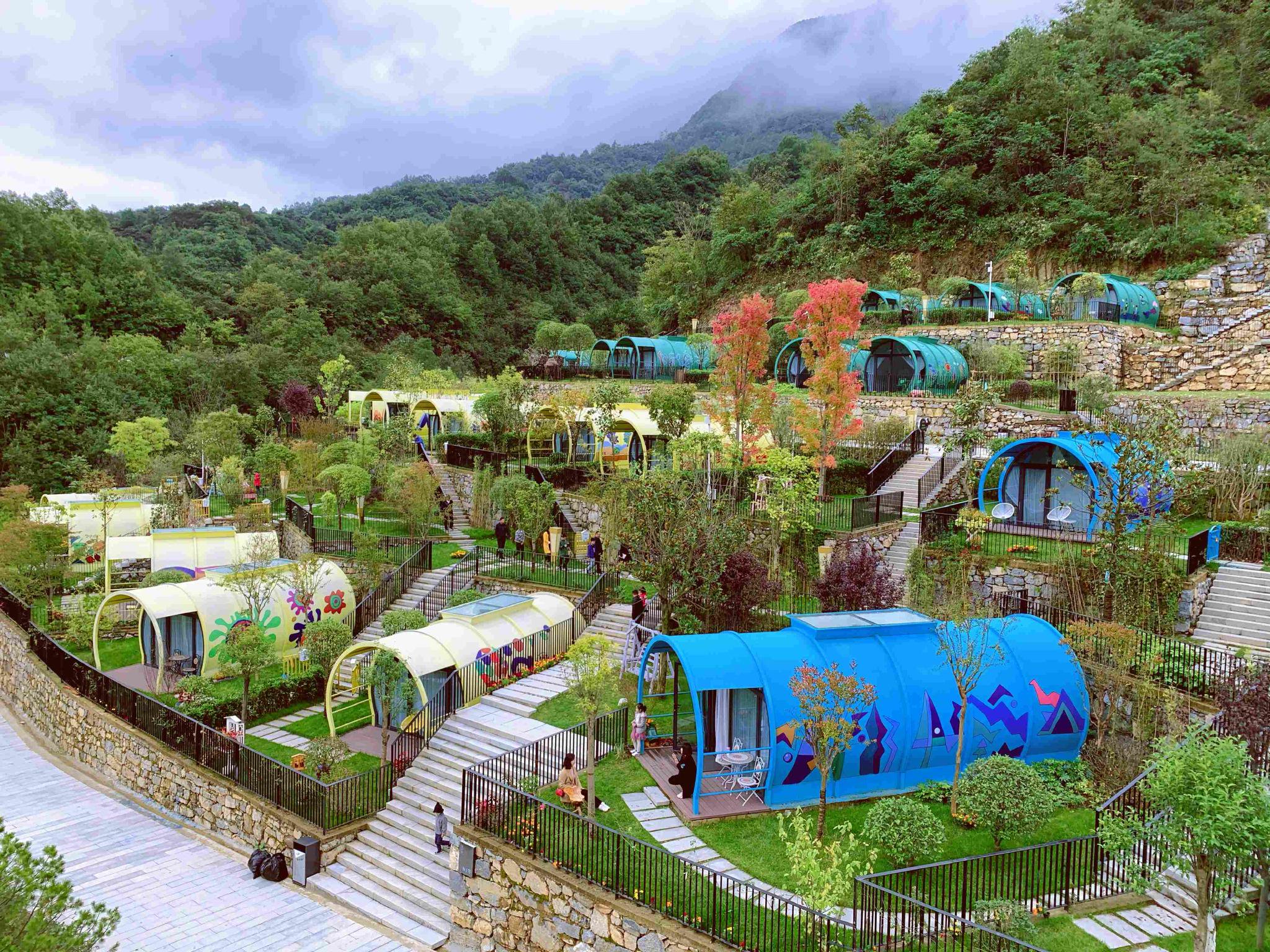 商洛童话磨石沟罐罐屋民宿   商洛市文化和旅游局供图陕西省文化和