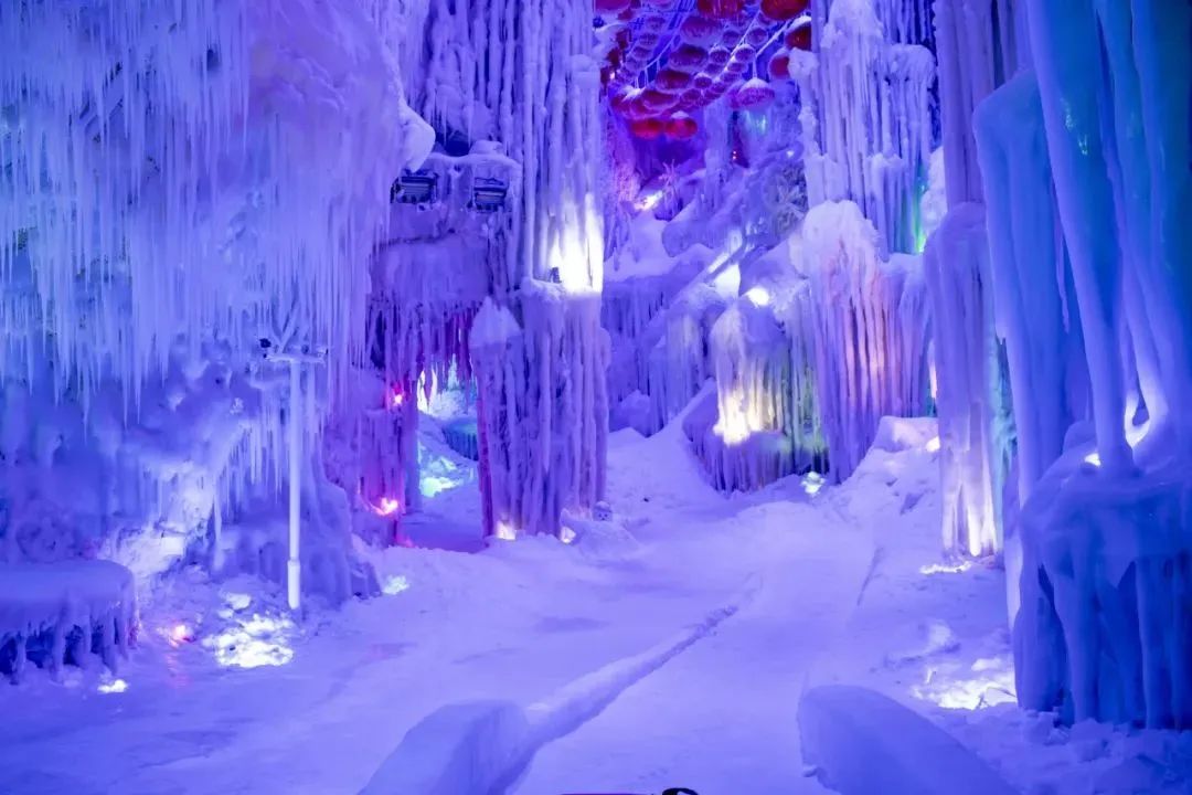 图源 龙宫仙境景区龙宫仙境属喀斯特地貌自然溶洞,有着"中越边境百里