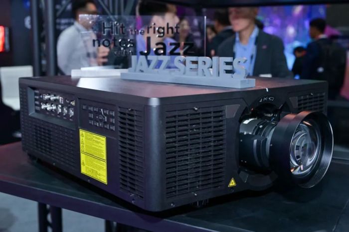 科视亮相infocomm asia,jazz 系列 1dlp 激光投影机全球首发