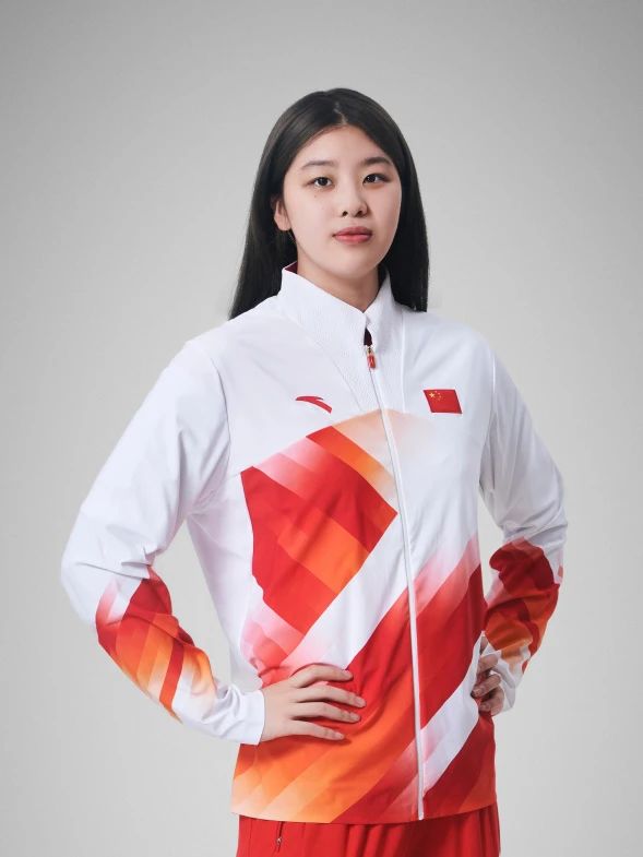 2021年获得东京奥运会女子50米自由泳第五名,女子4×100米自由泳接力