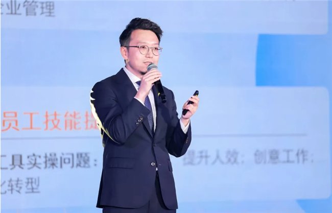 平安知鸟重磅发布AIGC超级应用组合和平安版权课一体化解决方案加快企业培训行业数智化转型_手机新浪网