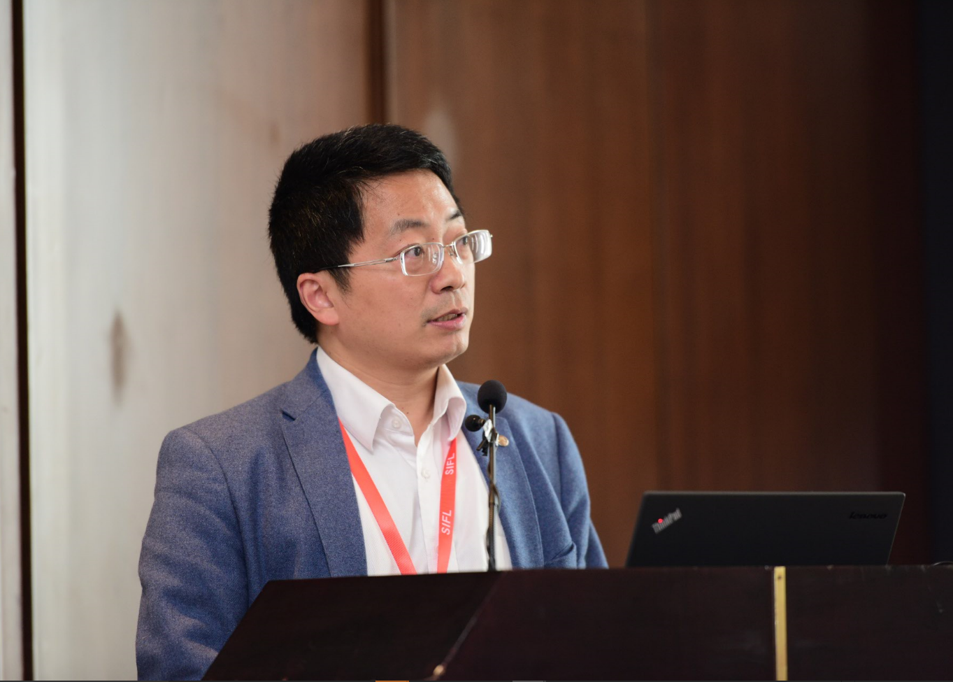 上海交大陈杰:防范化解房地产风险要敢于进行政策工具组合创新|上海市|房企|城乡|三中全会|土地_手机新浪网