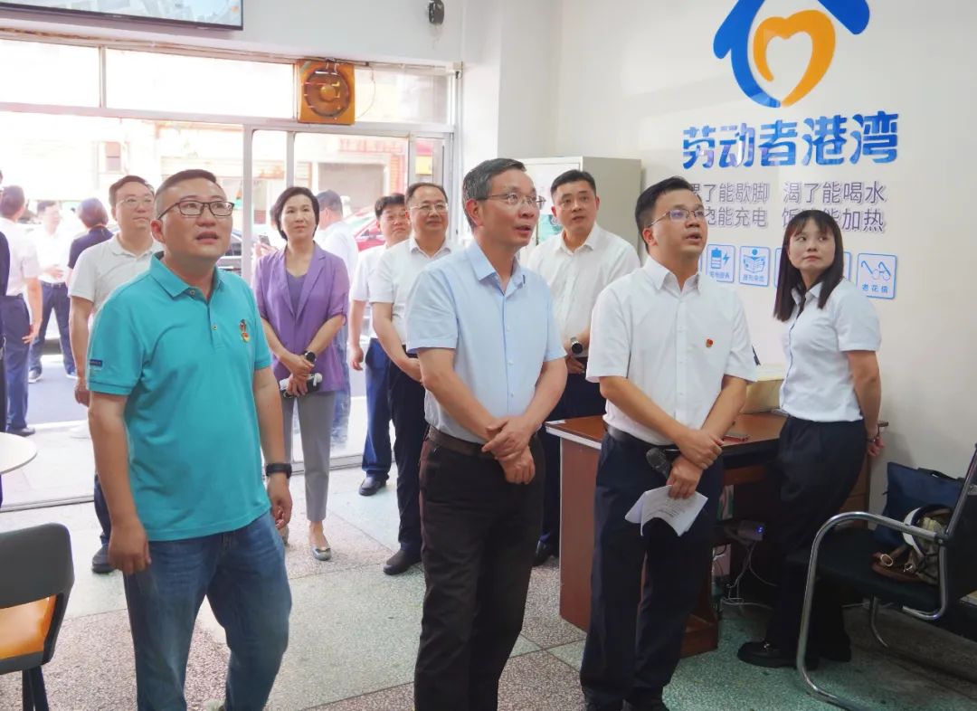 市领导何恩广,刘光跃,聂方红,杨英杰,江小忠,罗绍昀,刘亚亮,罗厚清等