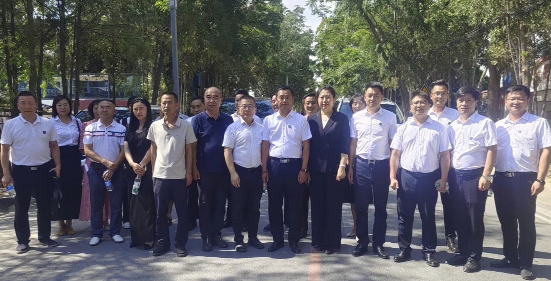 兰州市城关区工商联携手省级商会助力"烟雨兰山"建设