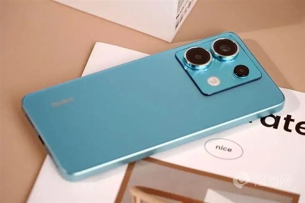 红米千元机皇即将发布 这外观以下犯上?