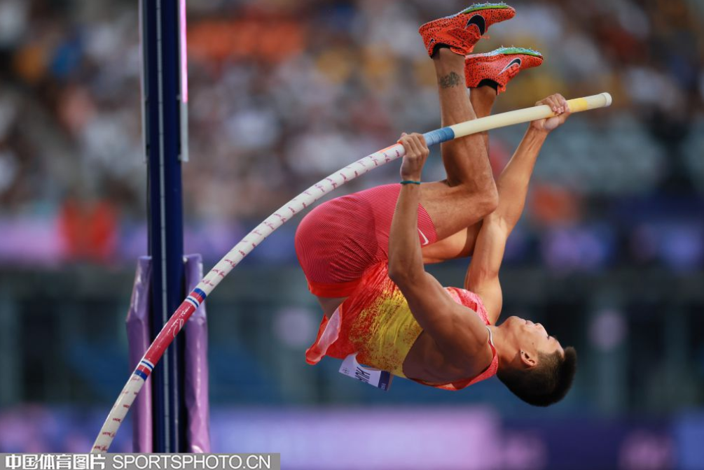 与"世界纪录"同场,黄博凯同样超越自我