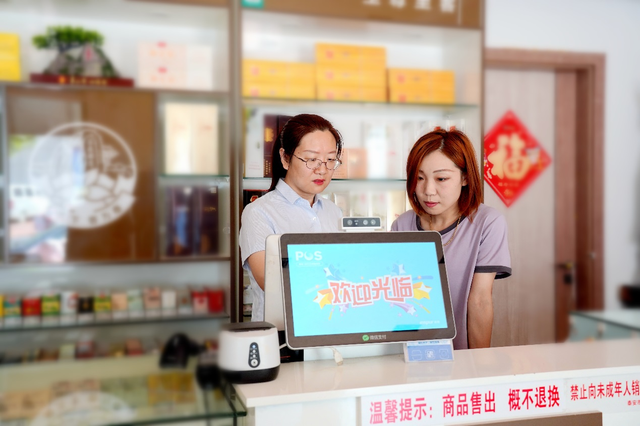 畅通零售客户咨询投诉渠道,将客户拜访,客户满意度等指标纳入专项考核