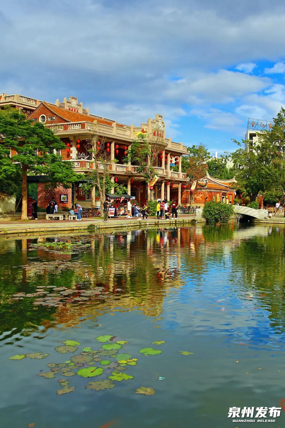 晋江五店市番仔楼(陈晓东 摄)