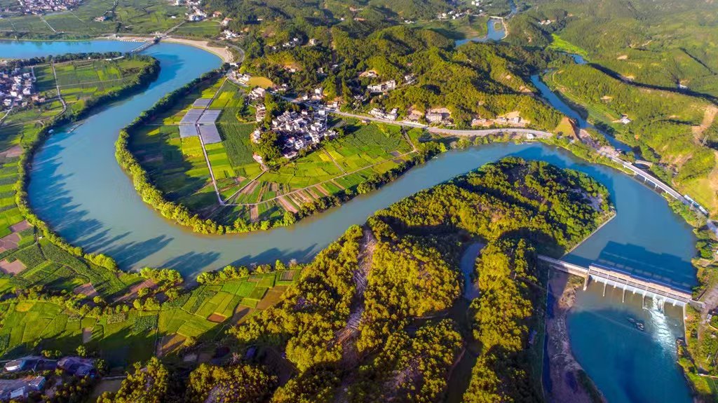 长汀三洲镇丘坊生态清洁生态小流域(资料图片)走进河田镇南塘村,目之