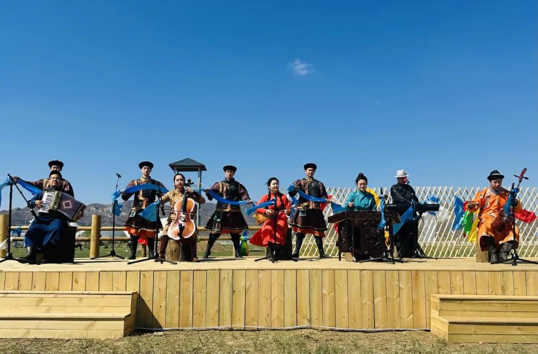 看凤凰传奇演唱会,呼和浩特宠你!游玩,出行拿好这条!