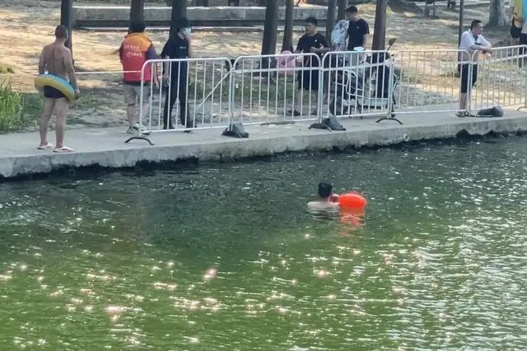 刚有人溺亡，还是劝不住！不少人跟风“打卡”，甚至追求更刺激的……