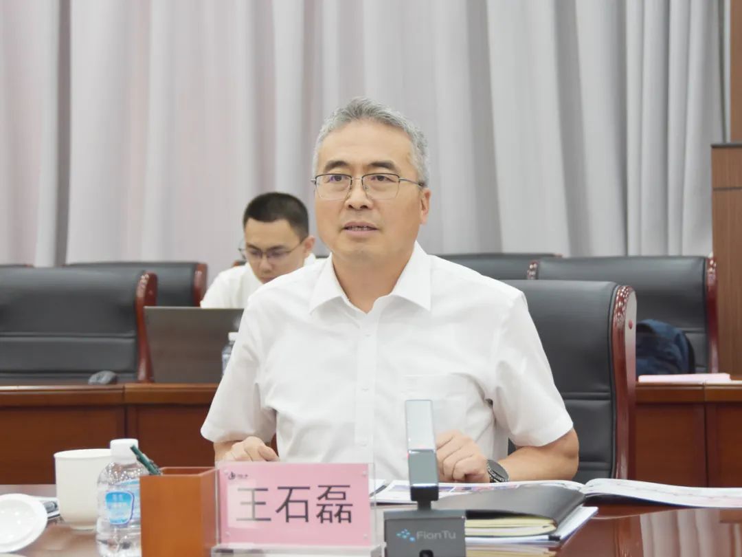 徐鹏会见中铝集团党组副书记,董事,总经理王石磊