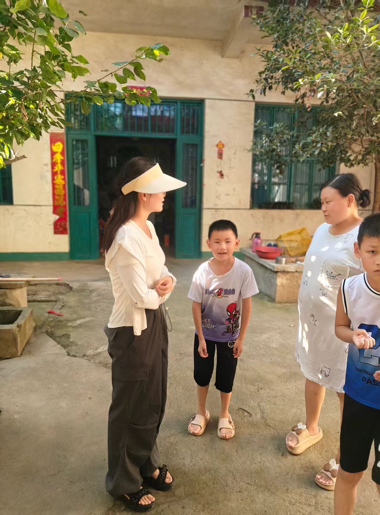 家访暖人心  携手共育人——古庄店镇核桃园小学暑假家访活动