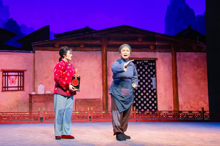 京剧表演《红灯记》.鼓楼区委宣传部供图