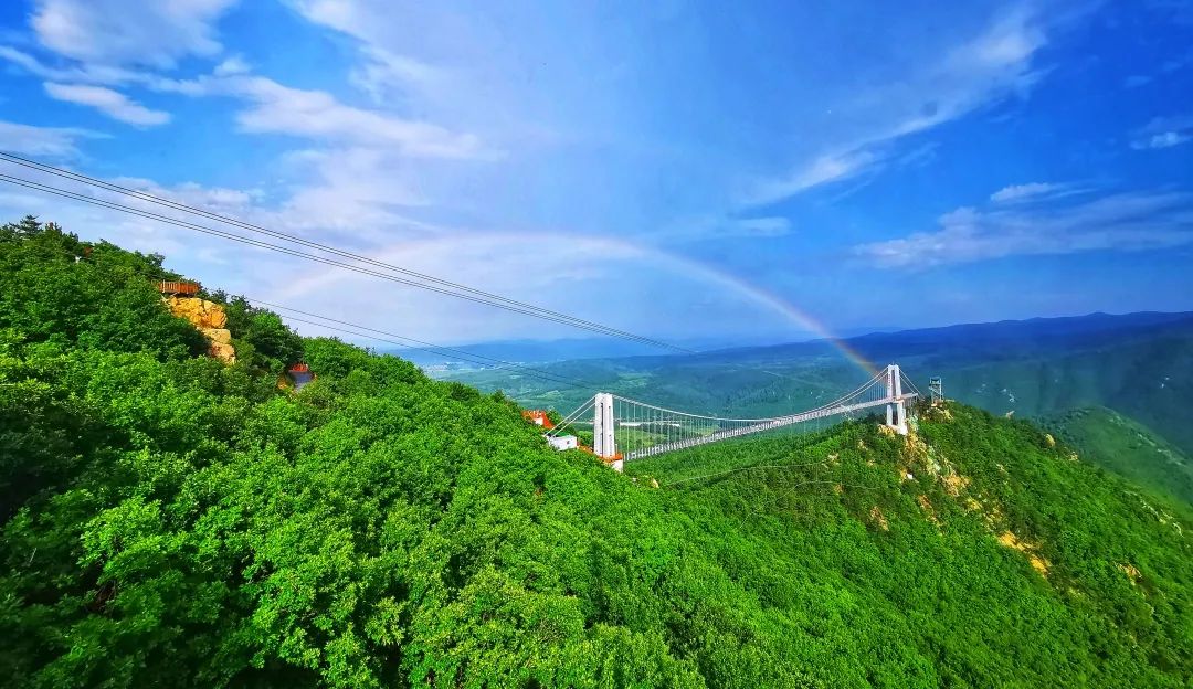 龙井琵岩山(熊峰 摄)