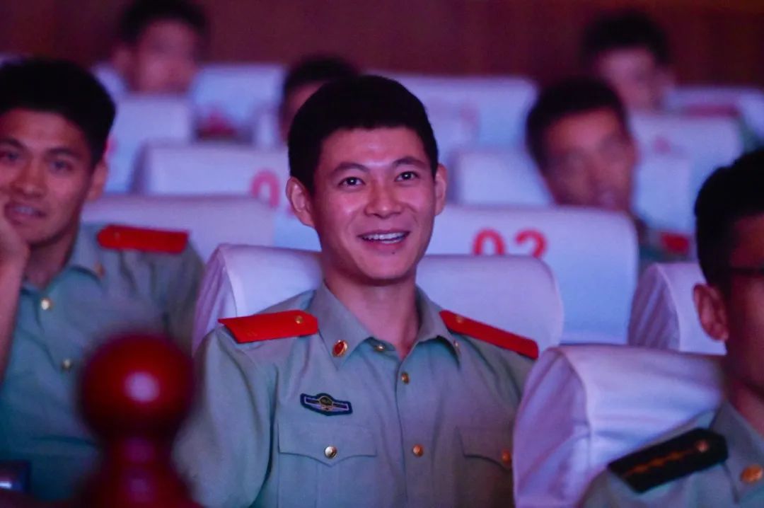 武警湖北总队胡士然摄影:杨垒