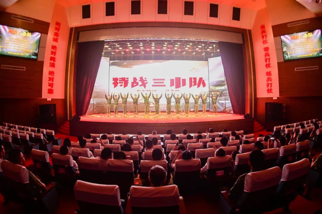 "我要上战场"主题文艺情景剧精彩上演|湖北省_新浪财经_新浪网