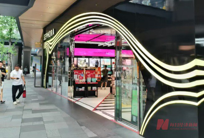 丝芙兰成都门店 图片来源：每经记者 杜蔚 摄