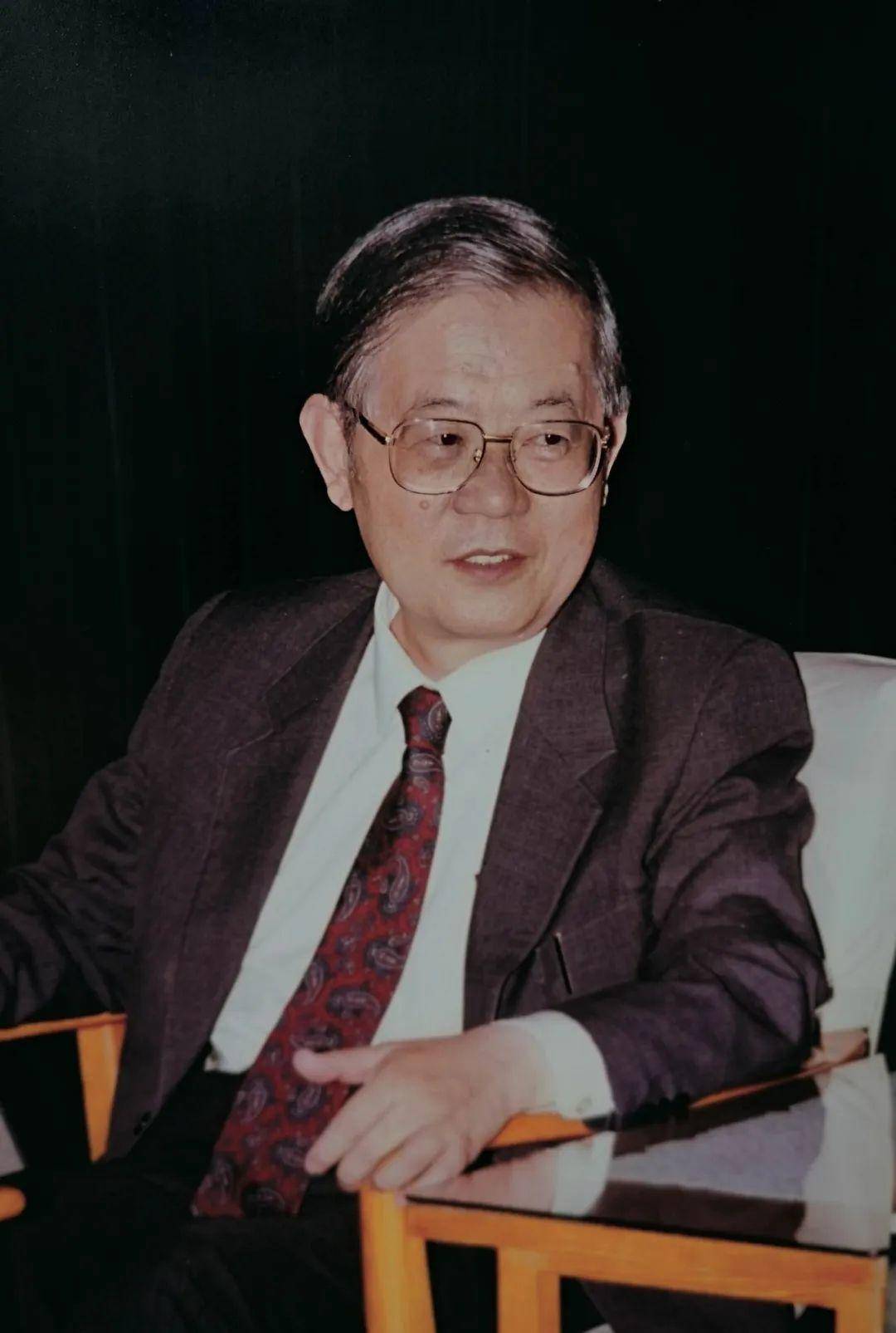 周光召25年前的这个主旨报告,洞见未来|周光召_新浪财经_新浪网
