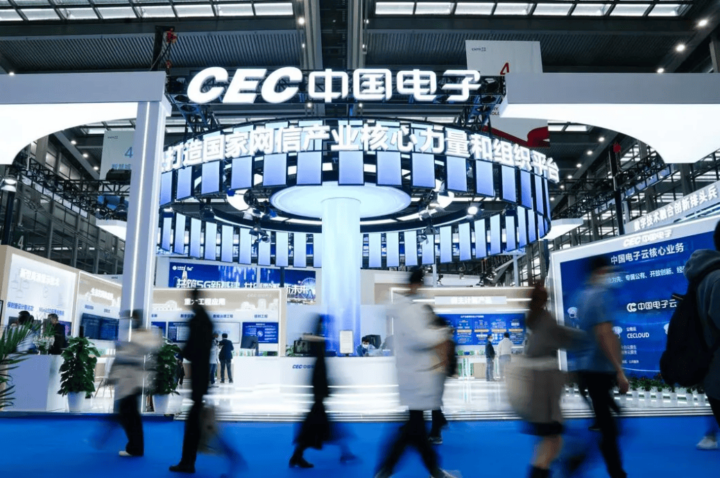 高交会吸引众多电子信息<a href=http://www.newskj.org/news/kjxx/ target=_blank class=infotextkey>科技</a>巨头 全图谱聚焦数字时代“现在与未来”