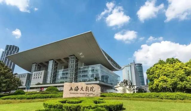 上海大剧院上海城市规划展示馆位于人民广场历史文化风貌区,于2000年2