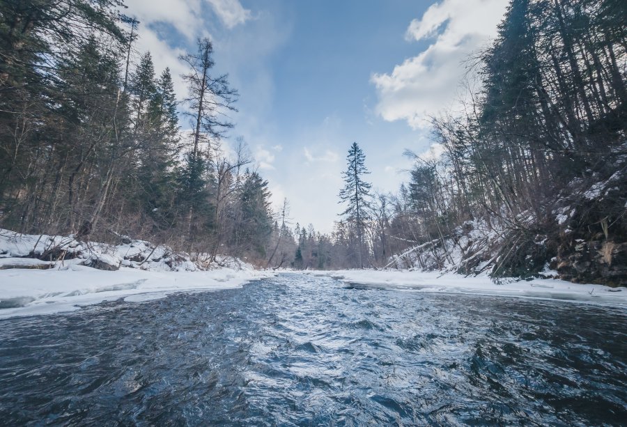 长白山雪山森林溪流自然风光 图虫创意为了保护"东北水塔",三江之源