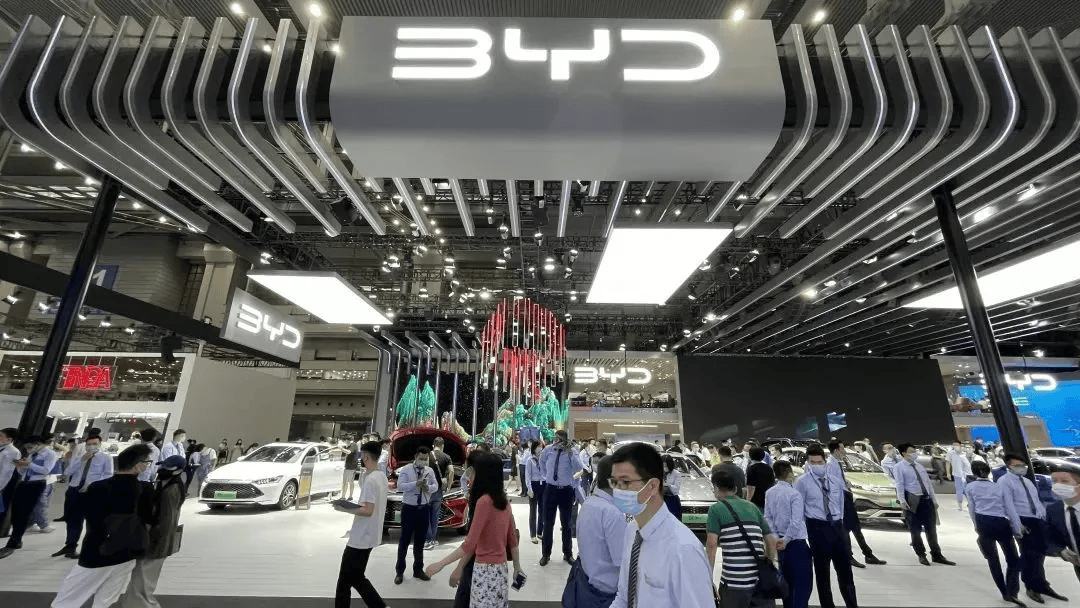 高交会吸引众多电子信息<a href=http://www.newskj.org/news/kjxx/ target=_blank class=infotextkey>科技</a>巨头 全图谱聚焦数字时代“现在与未来”