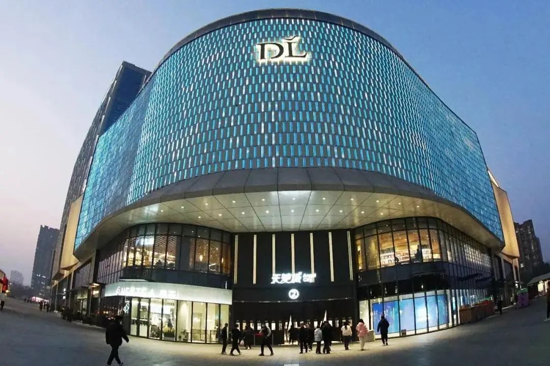 胖东来,也扶不起"中国超市一哥"?