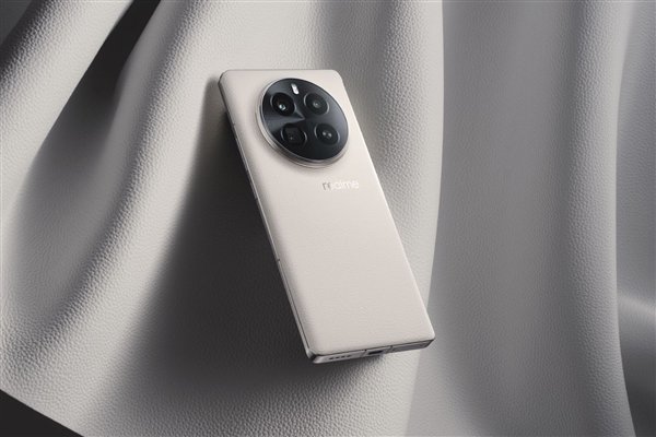 定价最激进的骁龙8 Gen4旗舰！真我GT7 Pro外观设计曝光-真我手机是什么牌子怎么样