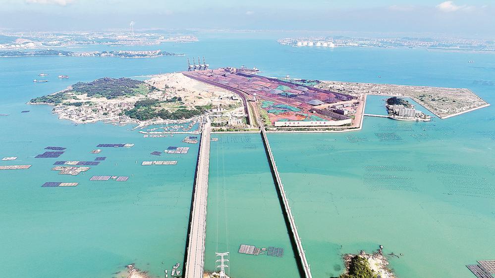 罗屿港是我国东南沿海最大的铁矿石港口,也是重要的对台铁矿石中转