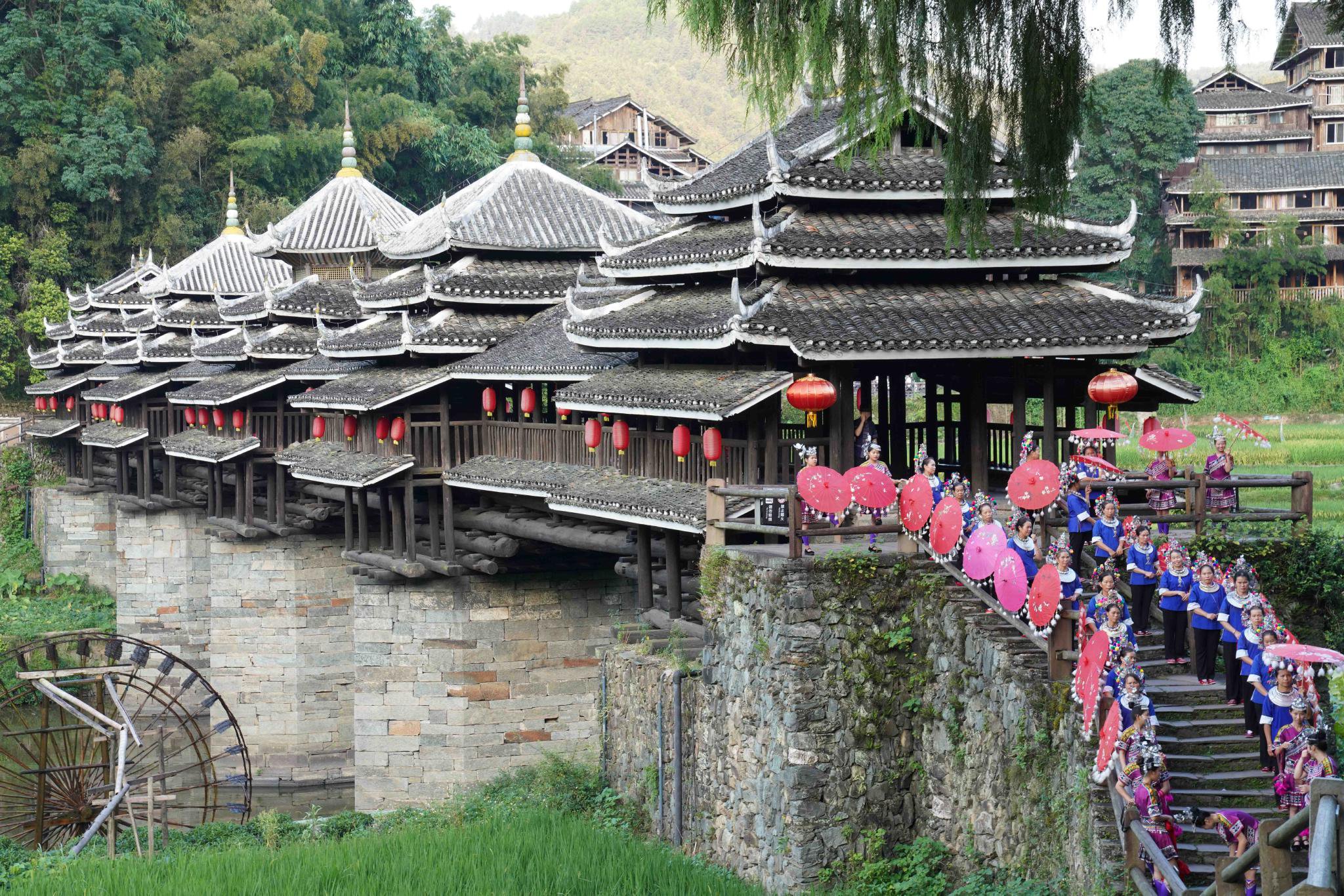这是记者在今年新晋国家5a级旅游景区——广西三江侗族自治县程阳八寨