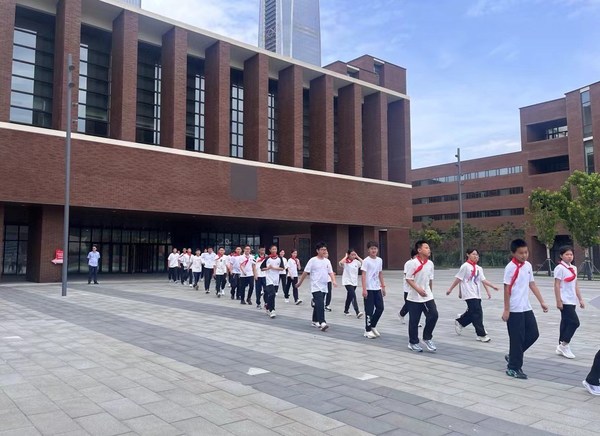 天津市耀华中学滨城学校开学迎新!