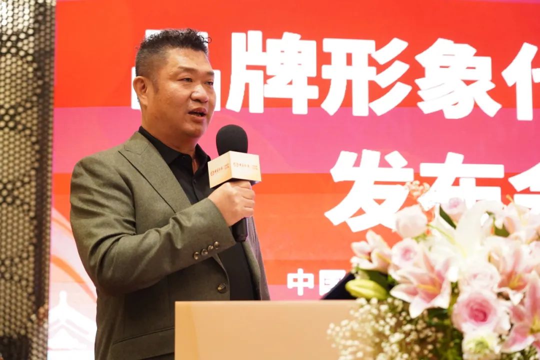 黄金时间·企业:世界冠军潘晓婷成为中国金楼品牌代言人