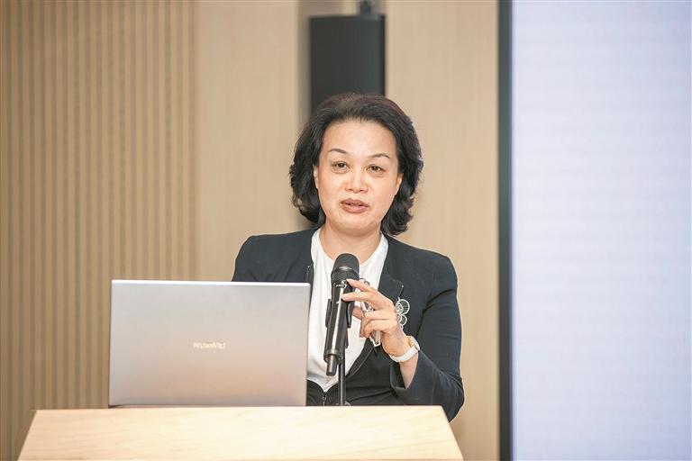 华商林李黎(前海)联营律师事务所执行主任,深圳市前海"一带一路"法律