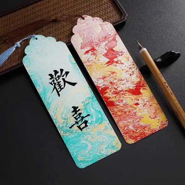 来这里学习漆艺文化,动手制作漆扇和diy漂漆书签吧