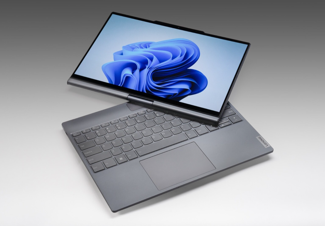 全球首款自动旋转屏AI PC：联想ThinkBook Auto Twist 概念机亮相