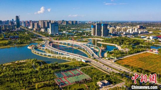 图为庆阳西峰区景色.(资料图)庆阳市委宣传部供图