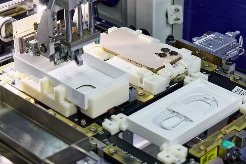 实探iphone 16生产线:相机控键背后的精密制造