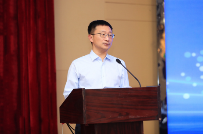 >滚动新闻>正文>知情人士向运营商财经网透露,江苏电信原总经理董涛的