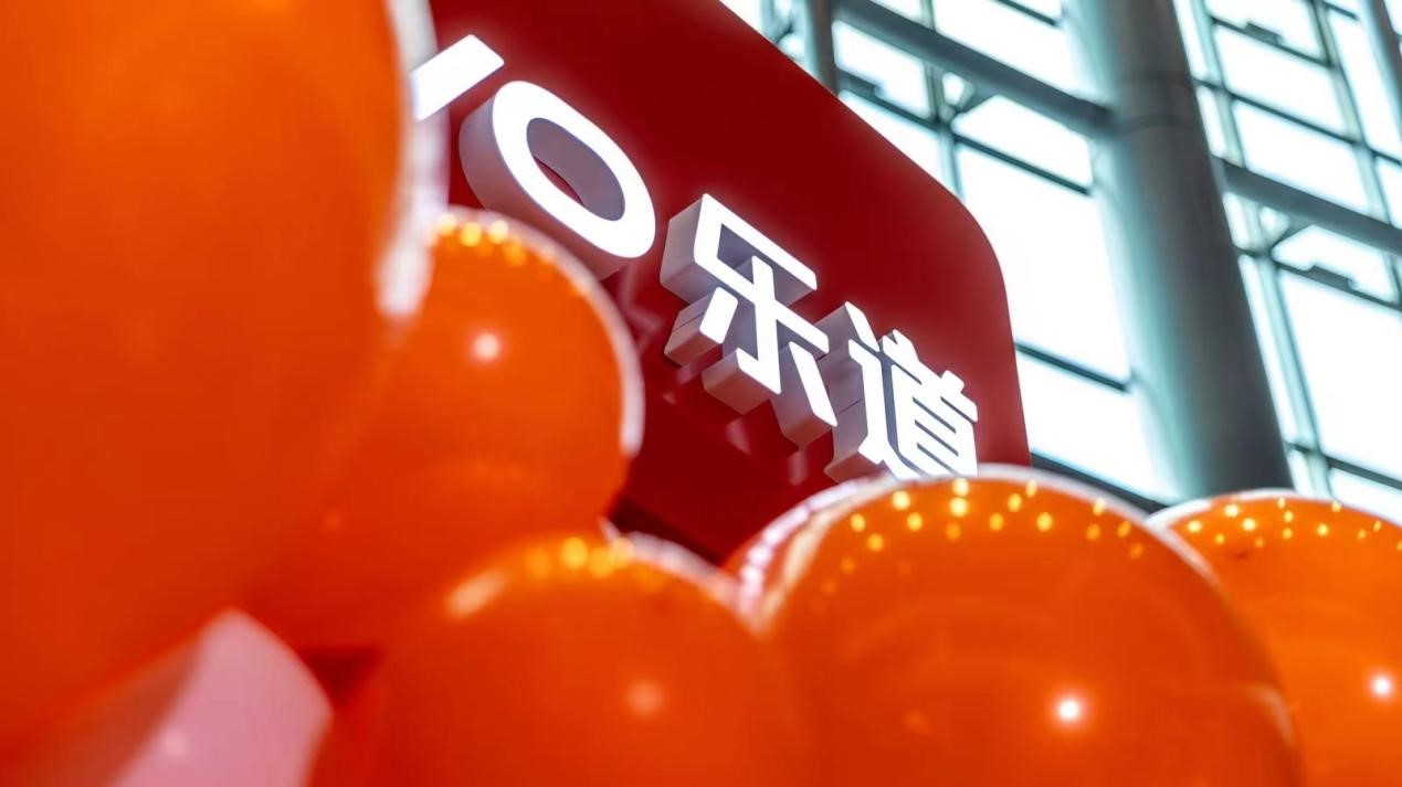 乐道L60爆单背后：家用车市场加速抛弃燃油箱