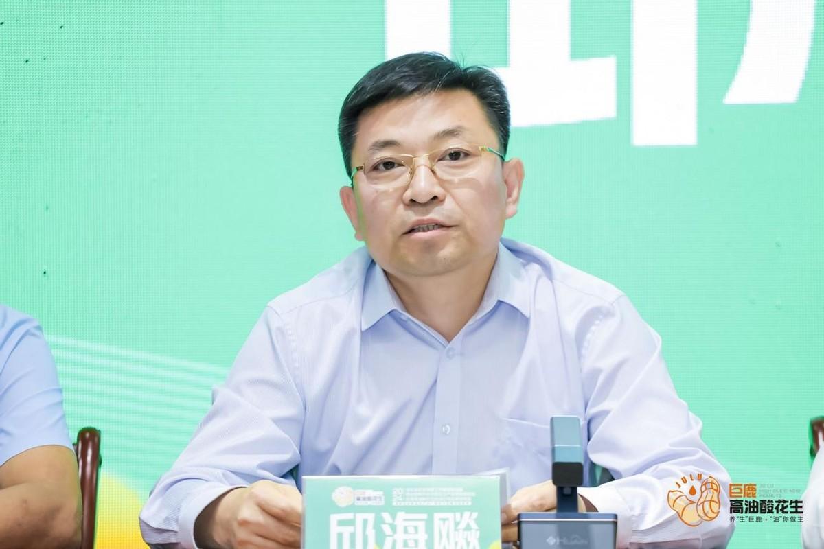 经验交流环节,巨鹿县人民政府县长李精虎,邢台市农业农村局党组书记