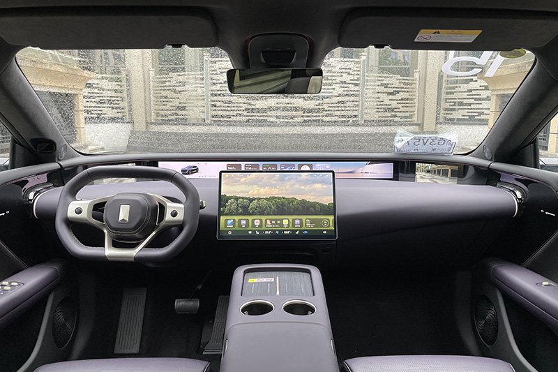 带增程、有华为智舱智驾加持，21.99万元起售的阿维塔07要逆袭