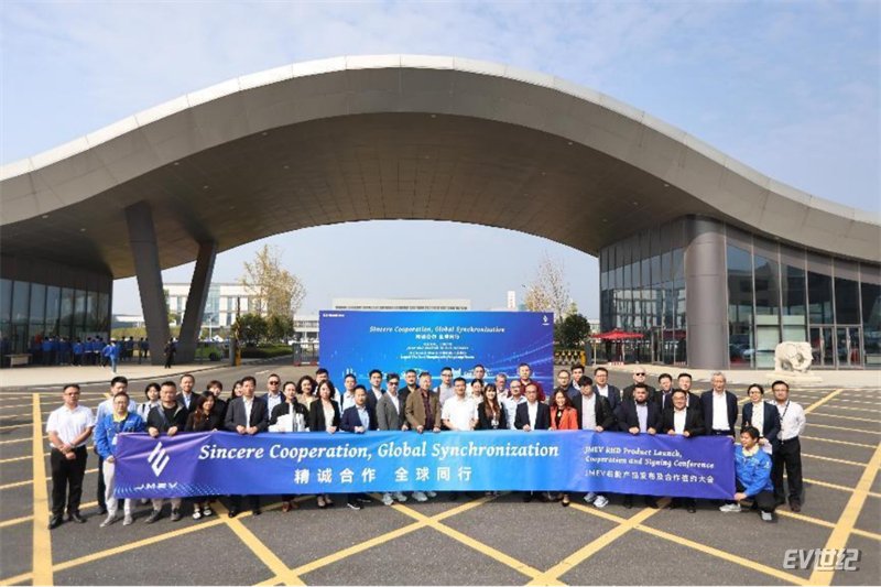 作者：综合报道