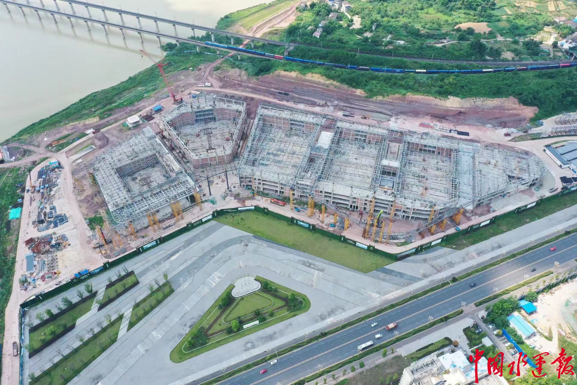 嘉陵江畔打造国际化现代化城市会客厅 四川南充国际会展中心6000吨钢