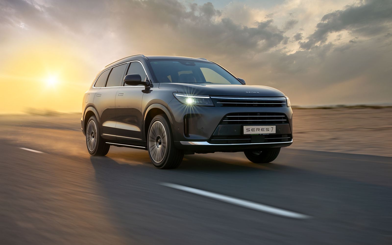 新问界M7 以SERES 7 为名在阿联酋上市，21 万迪拉姆起