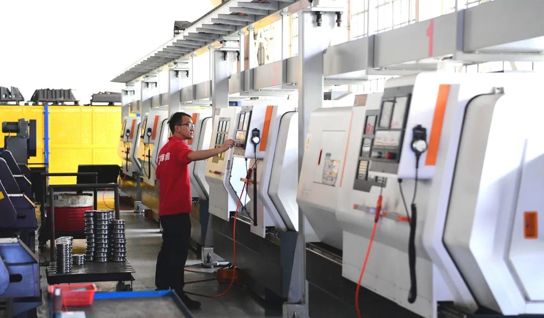 云南太标集团以智赋能,建成"一人多机"自动化铸件加工生产线&nbsp;曾