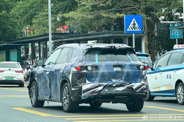 比亚迪全新中型SUV谍照曝光！有望命名为唐L-比亚迪唐suv2020新款