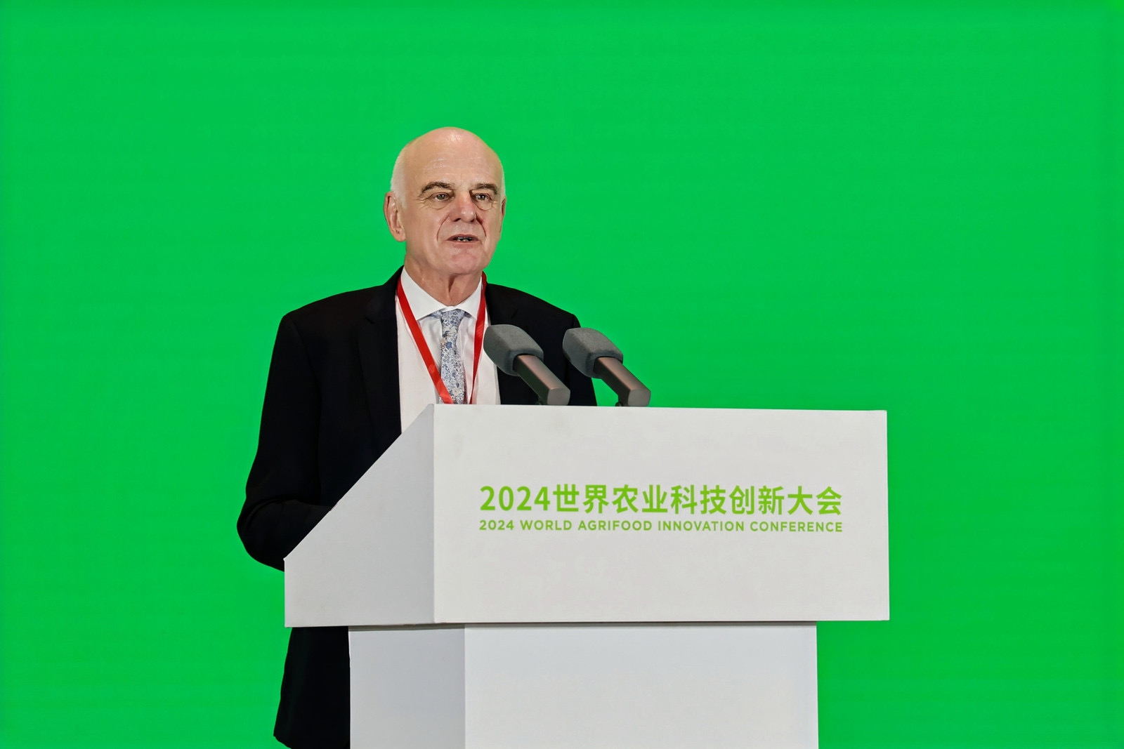 (前联合国秘书长粮食安全特使、2018年世界粮食奖得主David Nabarro 资料图)